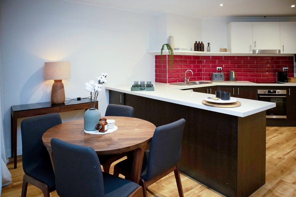 Gordon House Apartments Official Site